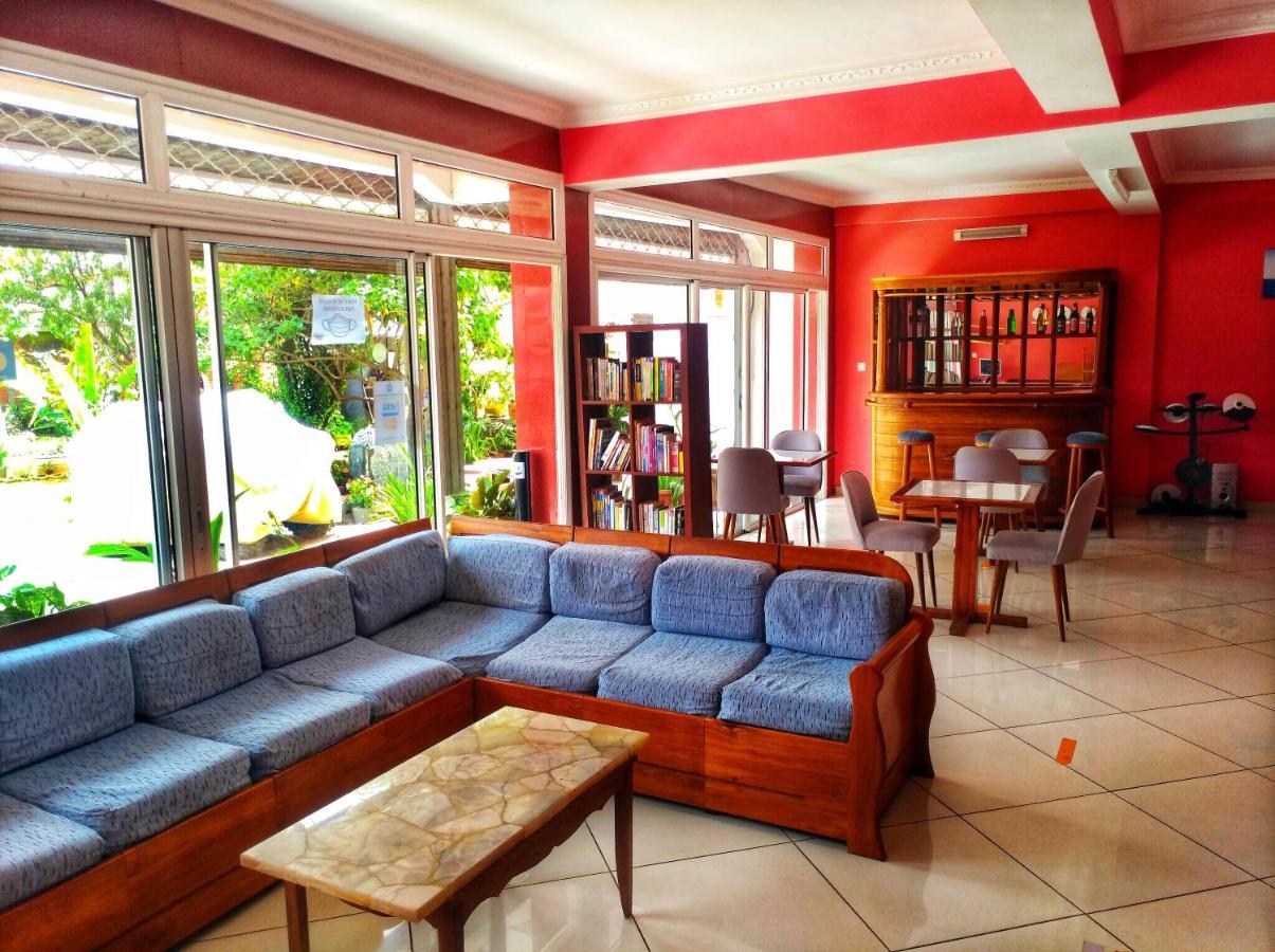Oceanis Home & Voyages Ivato  المظهر الخارجي الصورة