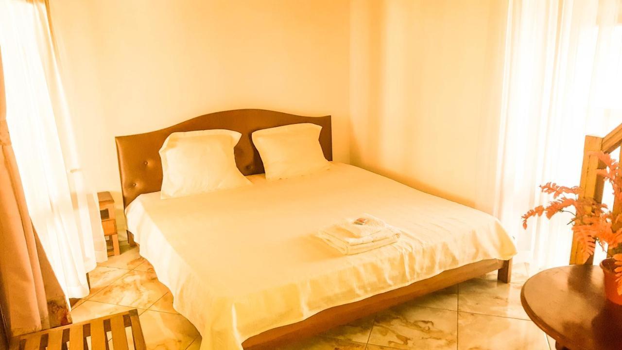 Oceanis Home & Voyages Ivato  المظهر الخارجي الصورة